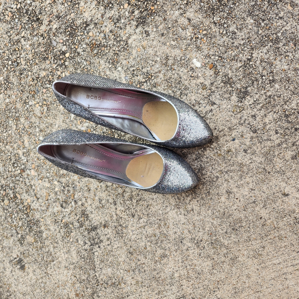 BCBGMaxAzria Silver Heels Elegant Design